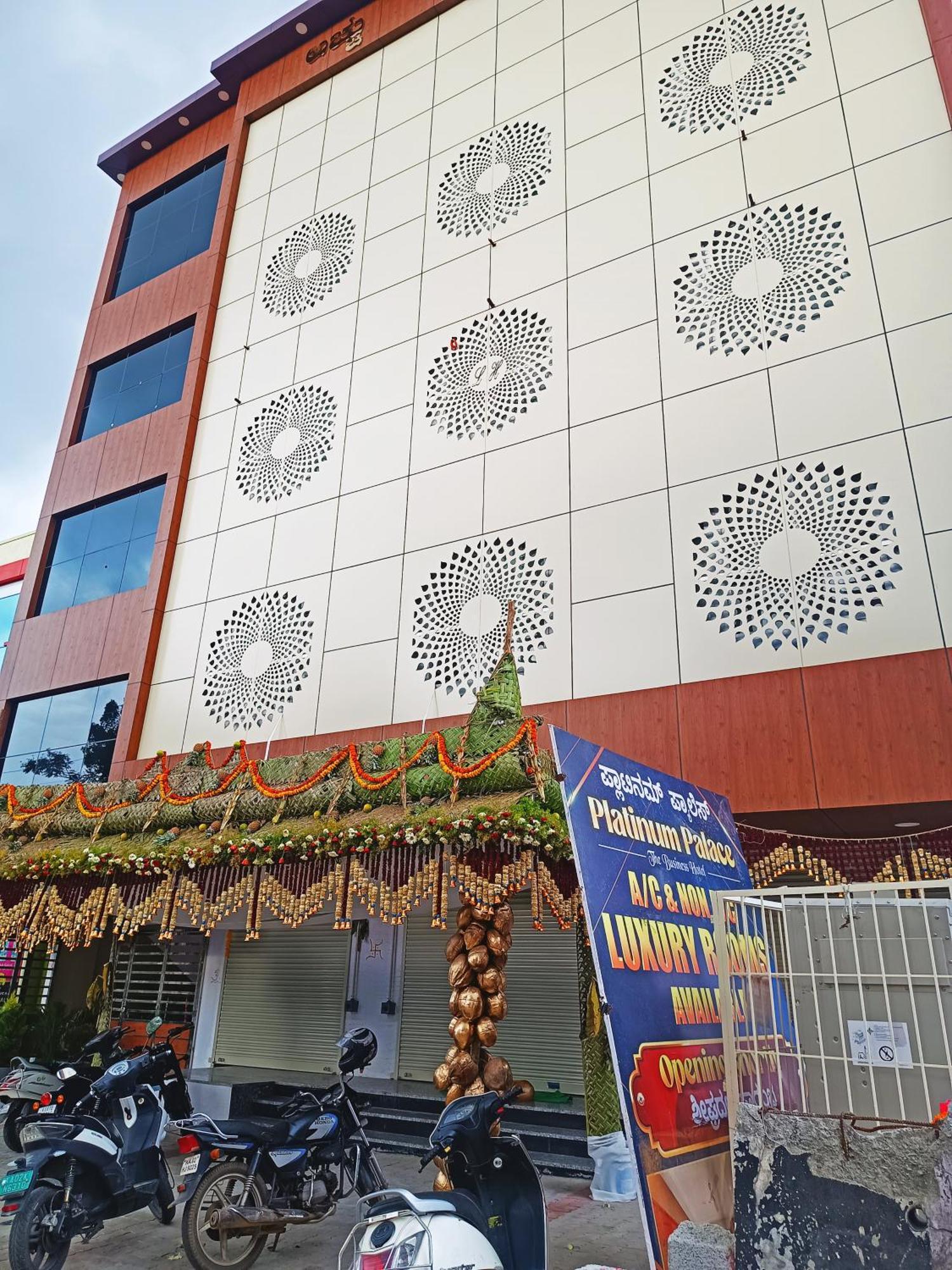 Hotel Achhu Palace Bangalore Exterior photo