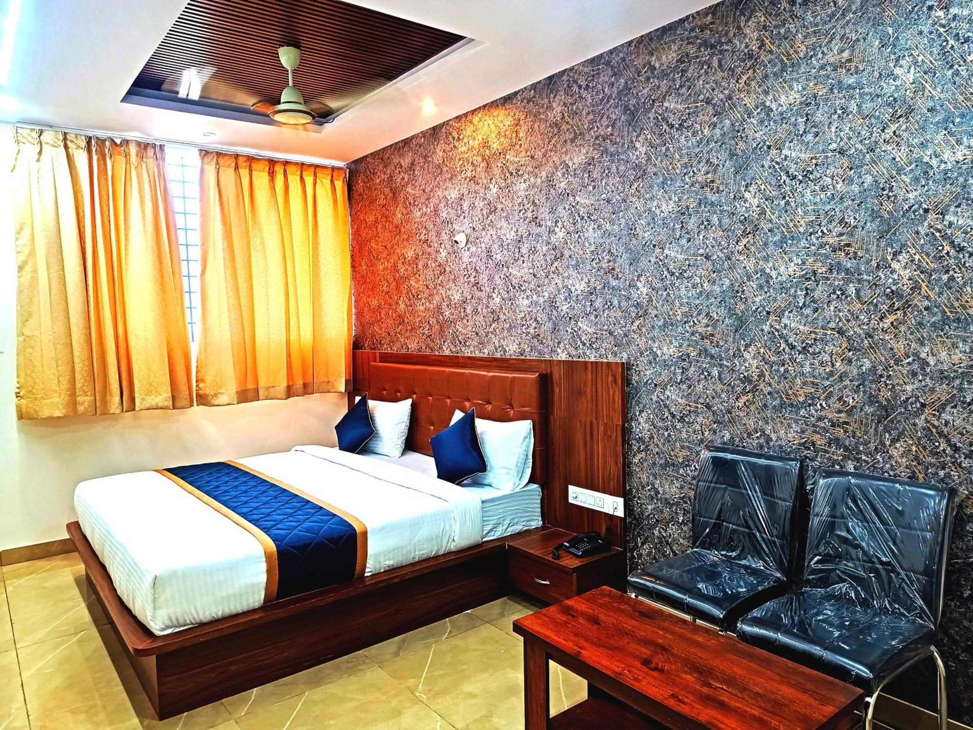 Hotel Achhu Palace Bangalore Exterior photo