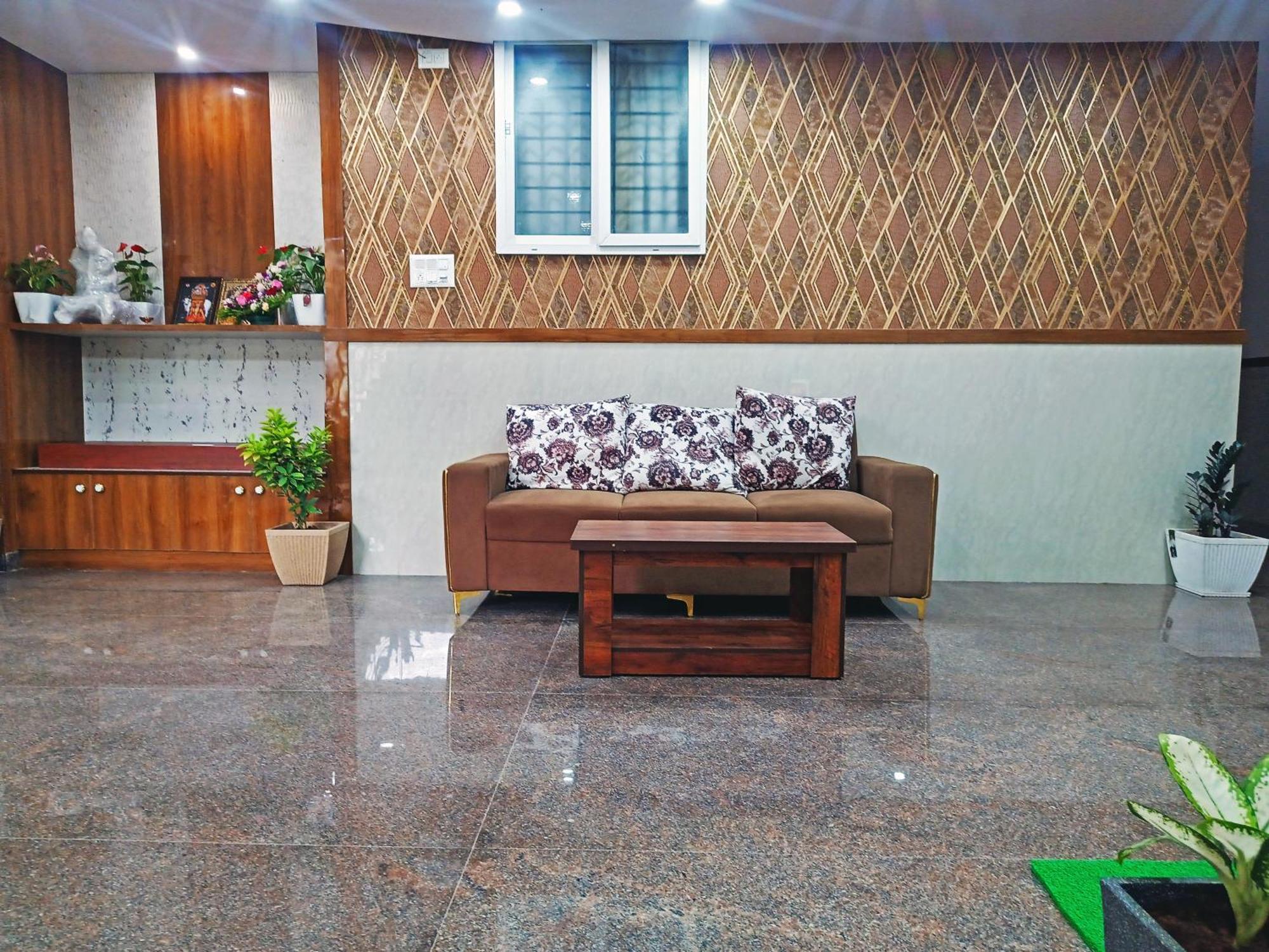 Hotel Achhu Palace Bangalore Exterior photo