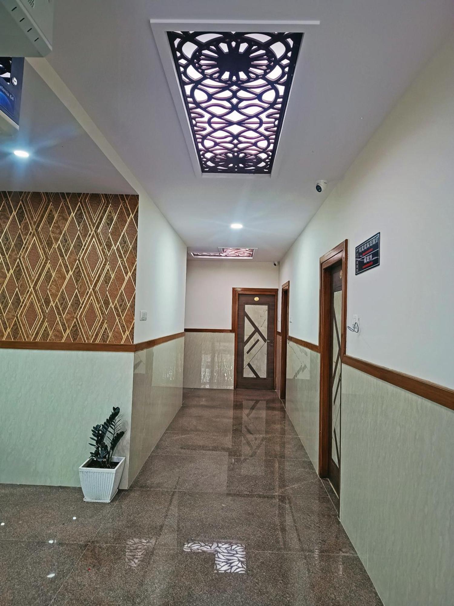 Hotel Achhu Palace Bangalore Exterior photo
